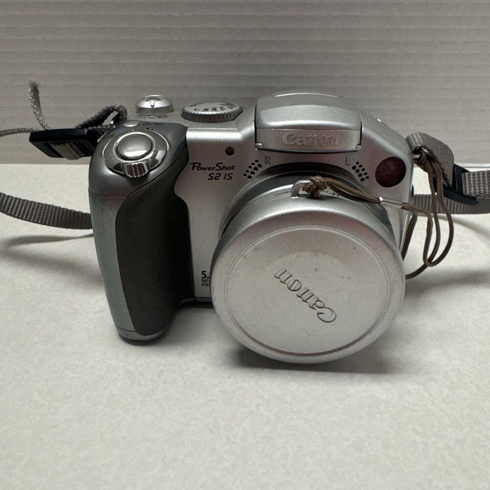 Canon Power Shot S2-IS - Digital Automatic Camera